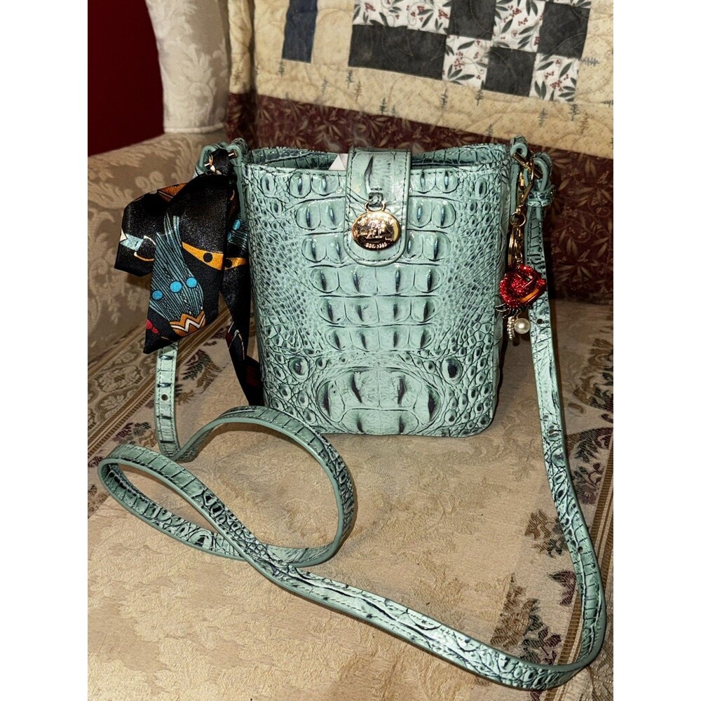 BRAHMIN MARLEY MELBOURNE  Green LEATHER CROSSBODY EUC